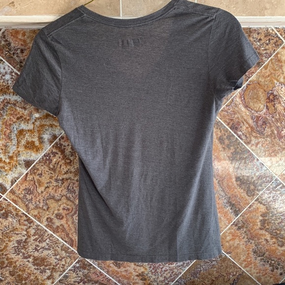 Women's Arizona Cardinals NFL Team Branded Gray V-Neck T-Shirt Size Medium - Picture 5 of 5